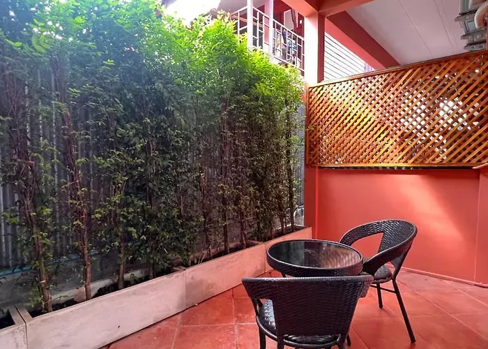 Papaya House - Wat Arun Guest house 3*